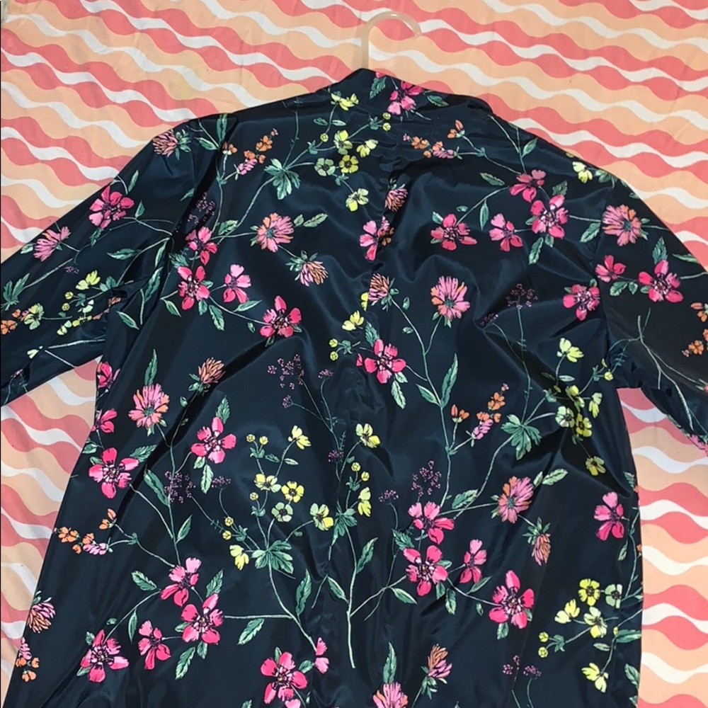 Jacket ( Wind Breaker ) - Picture 2 of 2